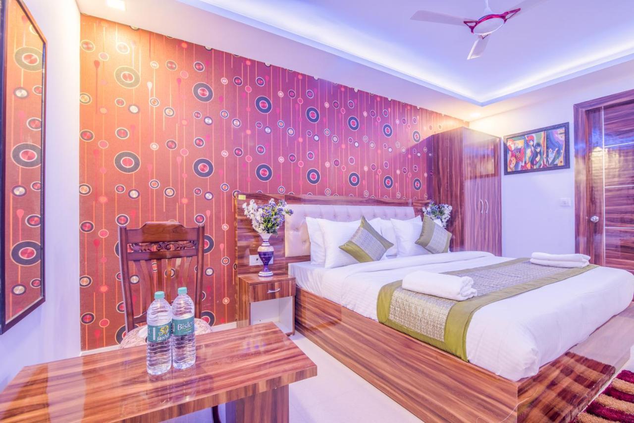 Hotel Festival Mahipalpur Delhi Airport - Near Delhi Aerocity นิวเดลี ภายนอก รูปภาพ