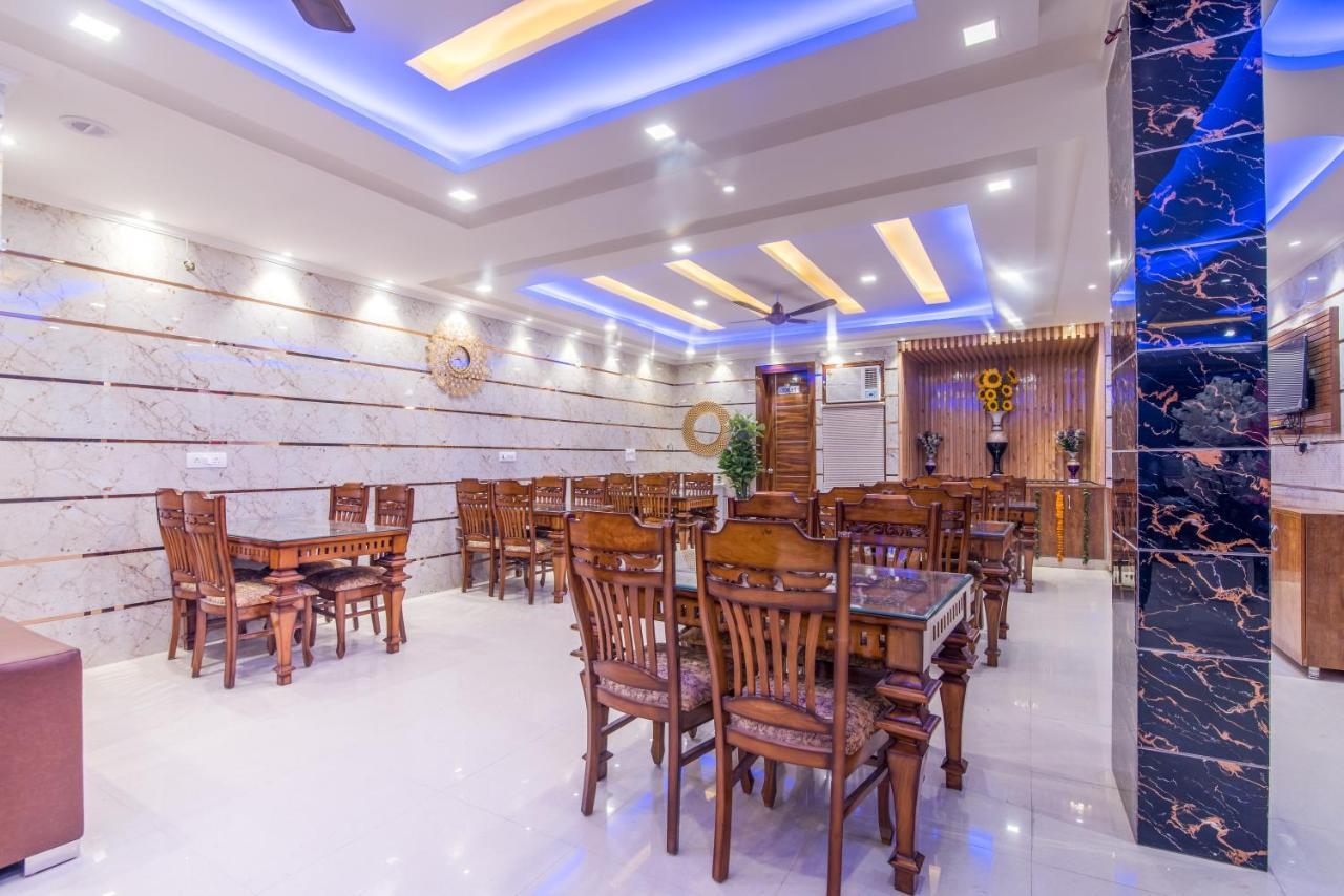 Hotel Festival Mahipalpur Delhi Airport - Near Delhi Aerocity นิวเดลี ภายนอก รูปภาพ