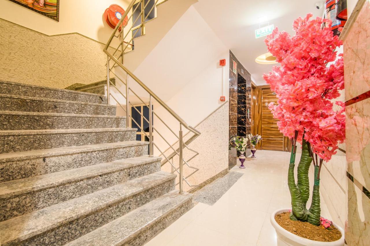 Hotel Festival Mahipalpur Delhi Airport - Near Delhi Aerocity นิวเดลี ภายนอก รูปภาพ