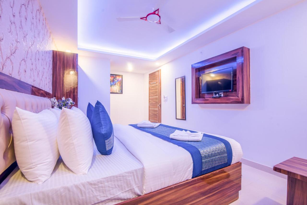 Hotel Festival Mahipalpur Delhi Airport - Near Delhi Aerocity นิวเดลี ภายนอก รูปภาพ