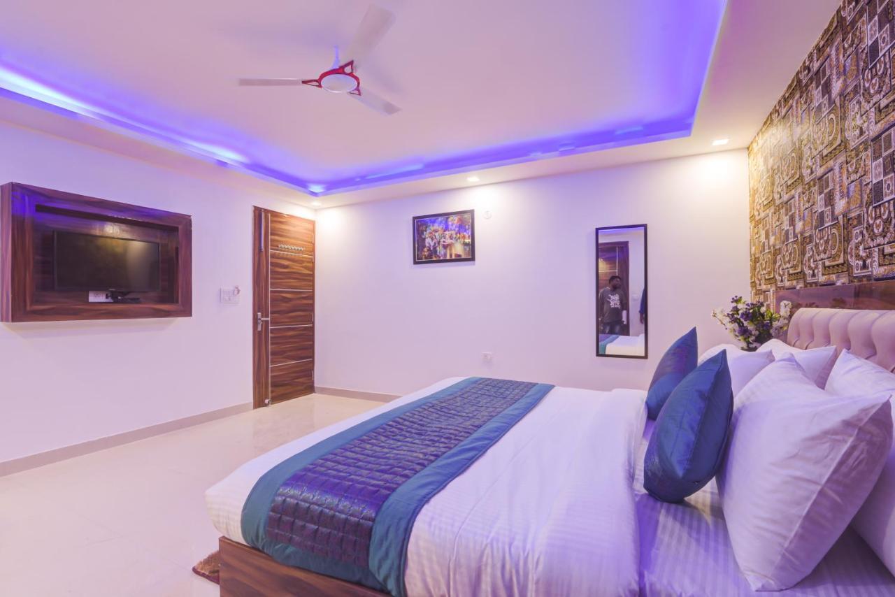 Hotel Festival Mahipalpur Delhi Airport - Near Delhi Aerocity นิวเดลี ภายนอก รูปภาพ
