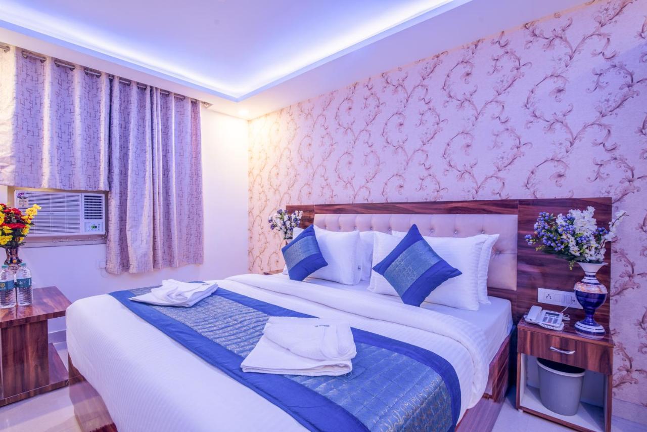 Hotel Festival Mahipalpur Delhi Airport - Near Delhi Aerocity นิวเดลี ภายนอก รูปภาพ